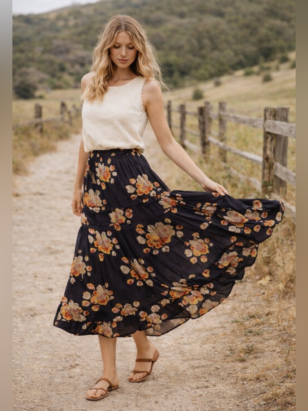 NWT The GREAT. The Frontier Floral Midi Skirt in Black & Light Brown Size S - Picture 3 of 16